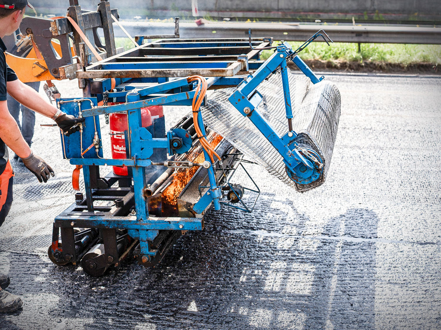 glasphalt_g65_gross_img01.jpg
