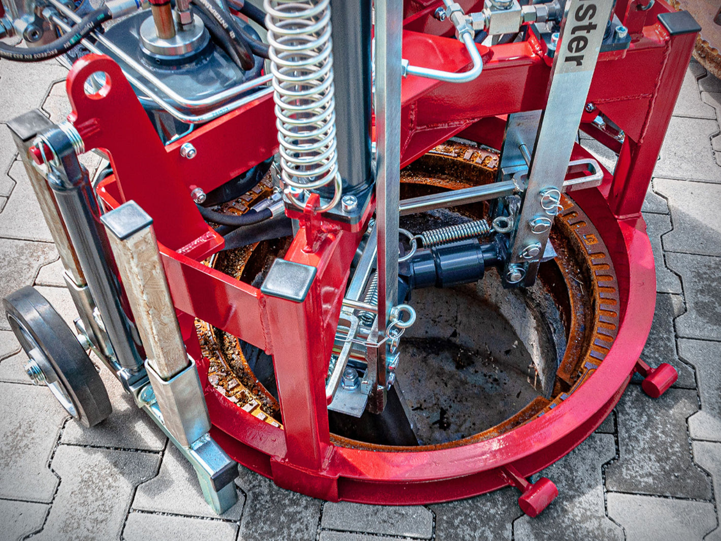 schachtmeister_3arm_motor_01.jpg